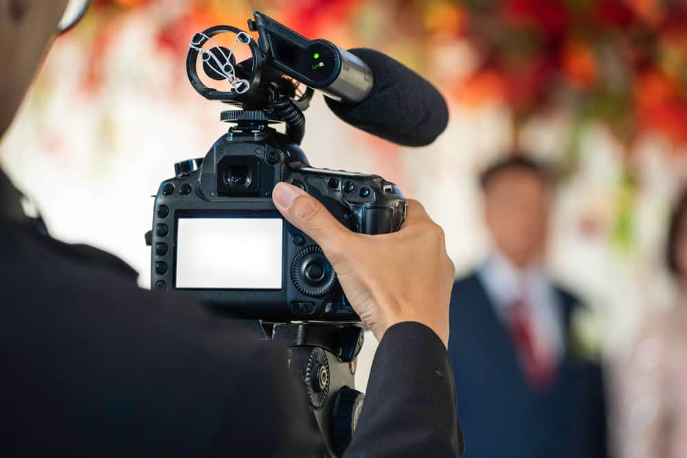 5 Reasons to Integrate Video Into Your Sales Process