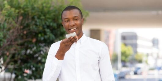 Image of a Sales Rep leaving a voicemail on a cold call