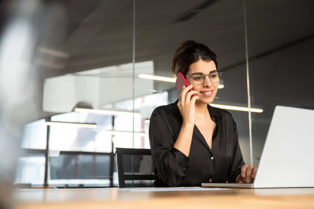How to make more effective telephone prospecting calls using Jeb Blount's Fanatical Prospecting telephone sales training.