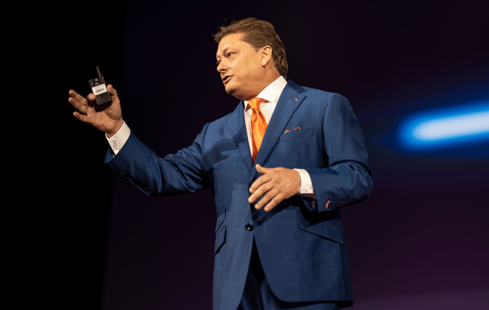 Jeb Blount delivering a world-class sales kickoff keynote, providing high-energy sales acceleration strategies for prestigious global sales organizations.