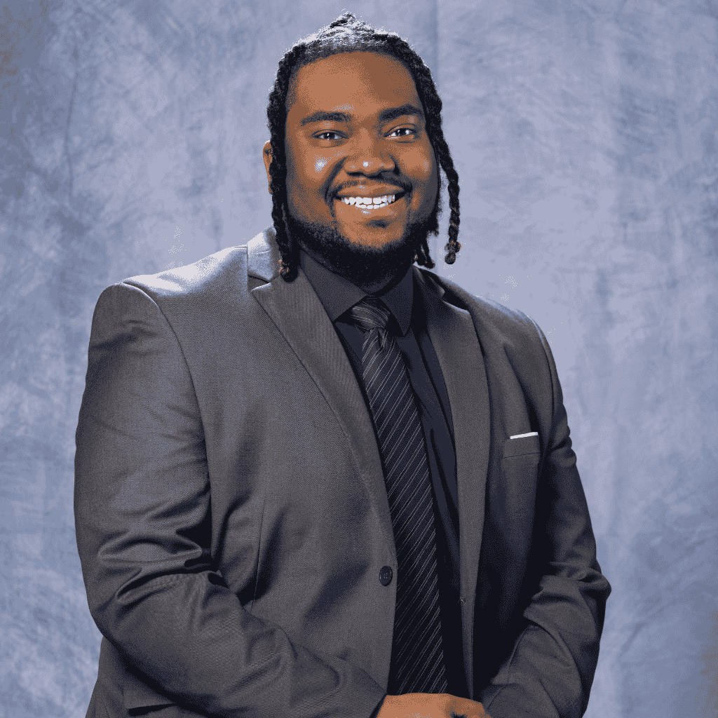 Weldon Lake, Account Manager at Sales Gravy, specializing in building long-term partnerships and managing private training portals to maximize client success.