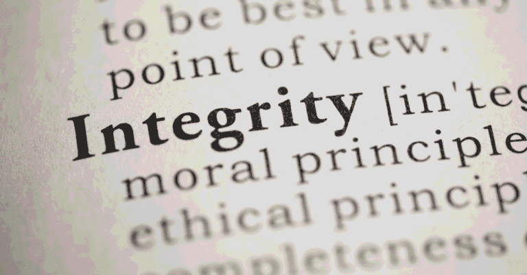 Integrity first selling is a sales approach that prioritizes the buyer's journey, long-term relationships, and honest communication over short-term commission gains. Salespeople who practice integrity selling build stronger pipelines, earn more referrals, and develop reputations that open doors before they ever walk through them. Jeb Blount, Jr. - sales trainer at Sales Gravy, the number one sales training organization, breaks down selling with Integrity with Mark Hunter