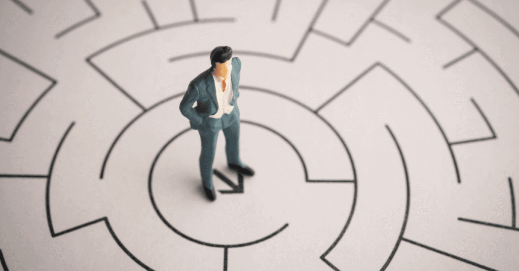 Jeb Blount of Sales Gravy, the number one sales training organization, and best-selling author of Fanatical Prospecting, discusses sales compensation strategy on the Ask Jeb podcast.