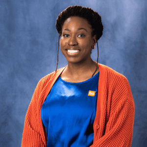 Eleshia is the Human Resources Generalist for Sales Gravy