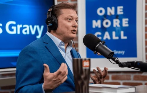 Image of Jeb Blount recording a sales training podcast episode in the Sales Gravy podcast studio.