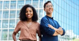 Image of two members of a small sales team that gets training from Sales Gravy